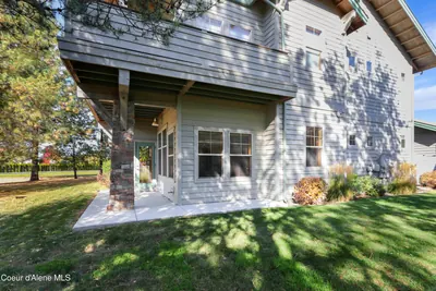 Property 26-10398 - Photo 1
