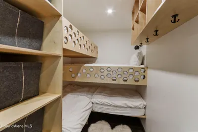 Property 26-10467 - Photo 22