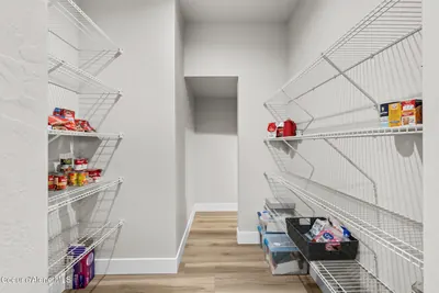 Property 26-8351 - Photo 28