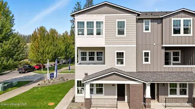 Property 26-9118 - Photo 1