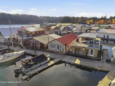 Property 26-10512 - Photo 2