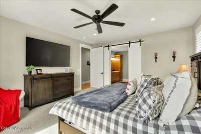 Property 26-10049 - Photo 26