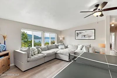 Property 26-8423 - Photo 3