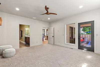 Property 26-949 - Photo 14