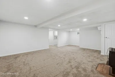 Property 26-8115 - Photo 25