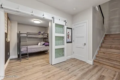 Property 26-9147 - Photo 29
