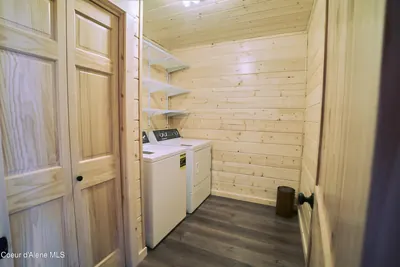 Property 26-1647 - Photo 51