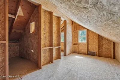 Property 26-2021 - Photo 37