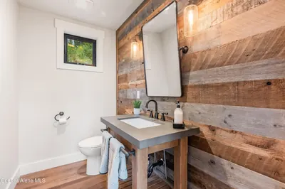 Property 26-9082 - Photo 25