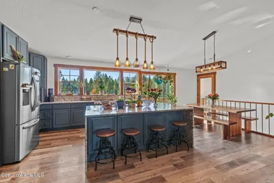 Property 26-10325 - Photo 6