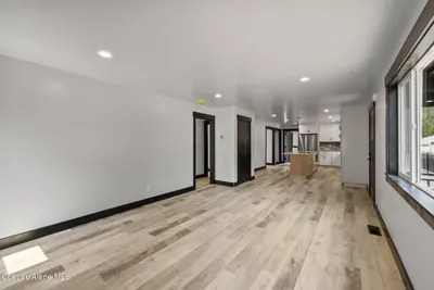 Property 26-8003 - Photo 10