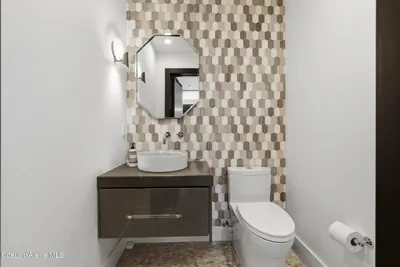 Property 26-7856 - Photo 21
