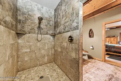 Property 26-8410 - Photo 46