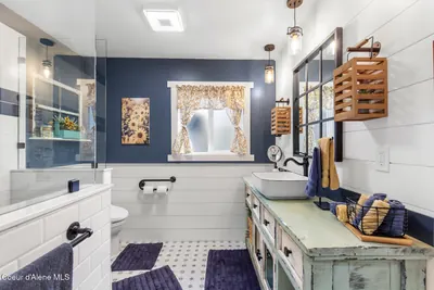 Property 26-10565 - Photo 16