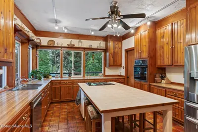 Property 26-9279 - Photo 7