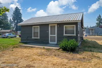 Property 26-8067 - Photo 3
