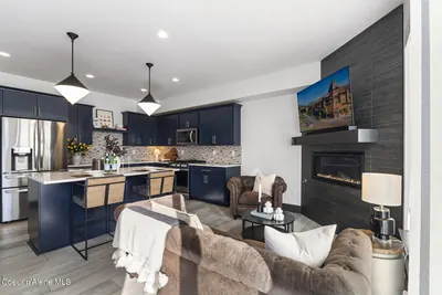 Property 26-10390 - Photo 14