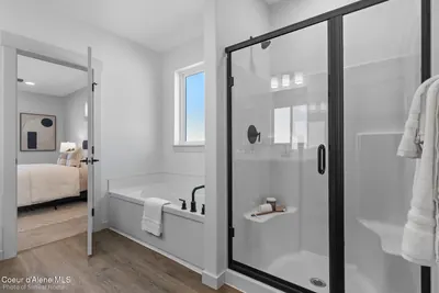 Property 26-9401 - Photo 6