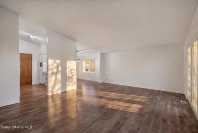 Property 26-9573 - Photo 12