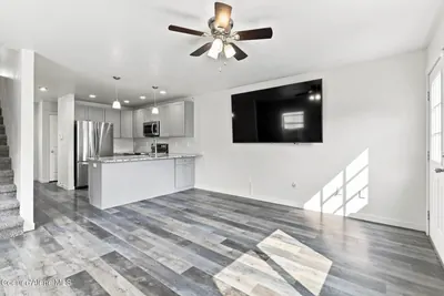 Property 26-7442 - Photo 11