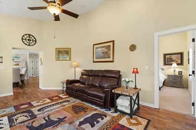 Property 26-9303 - Photo 14