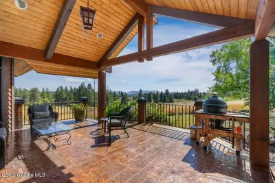 Property 26-8436 - Photo 3