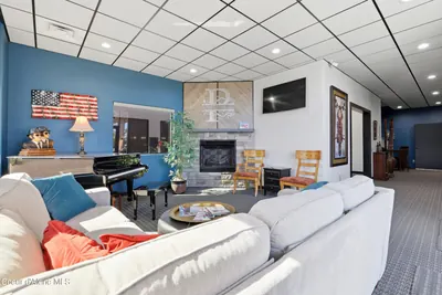 Property 26-10447 - Photo 29