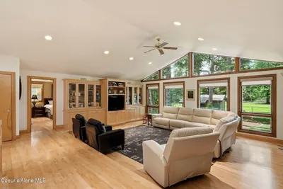 Property 26-7018 - Photo 8