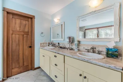 Property 26-10087 - Photo 19