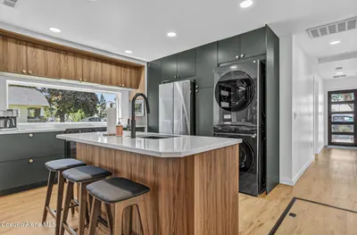 Property 26-10018 - Photo 18
