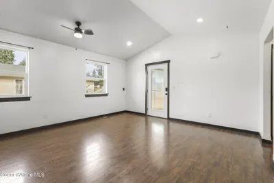 Property 26-9745 - Photo 5