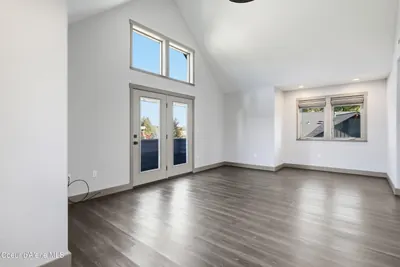 Property 26-9918 - Photo 25