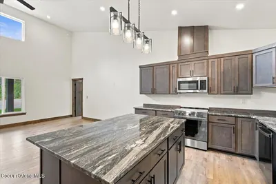 Property 26-10586 - Photo 15