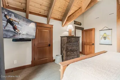 Property 26-8929 - Photo 74