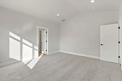Property 26-10539 - Photo 19