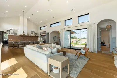 Property 26-8497 - Photo 13