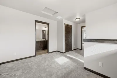 Property 26-9250 - Photo 36