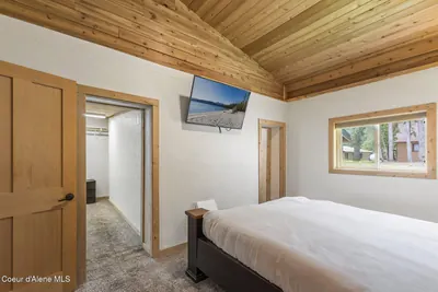 Property 26-7911 - Photo 26