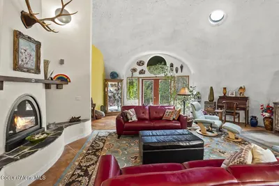 Property 26-3052 - Photo 12