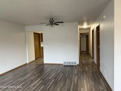 Property 26-10028 - Photo 4