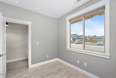 Property 26-6127 - Photo 3