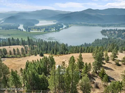 Property 26-9665 - Photo 2