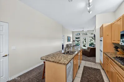 Property 26-9630 - Photo 12