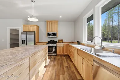 Property 26-7606 - Photo 10