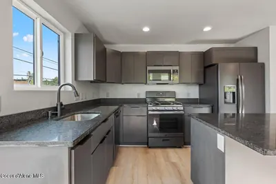 Property 26-9919 - Photo 35