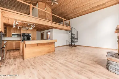 Property 26-9067 - Photo 10