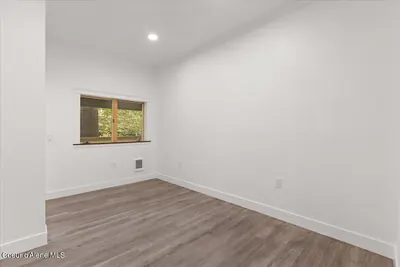Property 26-10229 - Photo 30