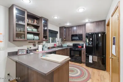 Property 26-10392 - Photo 15