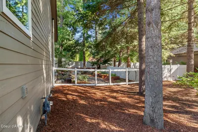 Property 26-9942 - Photo 40
