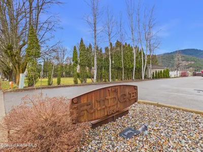 Property 26-2122 - Photo 2